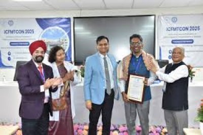 एम्स रायपुर का राष्ट्रीय मंच पर डंका, &lsquo;फार्मक्वेस्ट 2025&rsquo; में एमबीबीएस छात्रों ने देशभर में पाया प्रथम स्थान