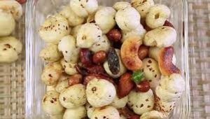 सुबह खाली पेट खाएं मखाना, मिलेंगे ये जबरदस्त फायदे