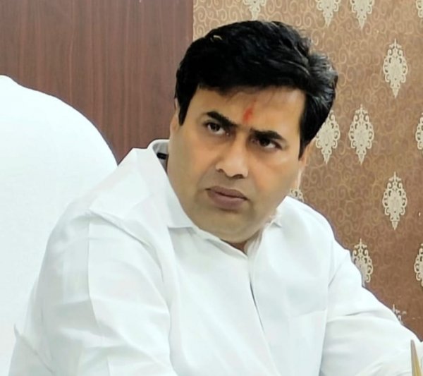 महापौर धीरज बाकलीवाल ने शहरवासियों को दी होली पर्व की बधाई एवं शुभकामनाएं