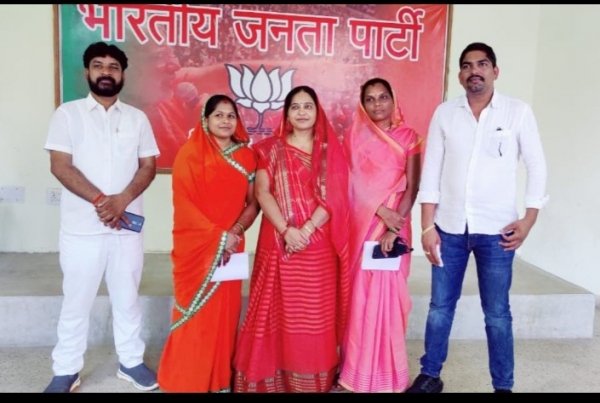 दुर्ग जिला पंचायत में चल रहा खुलेआम राशि का बंदरबांट अध्यक्ष ने कांग्रेस सदस्यों के साथ मिलीभगत कर बांटी 15वें वित्त की राशि : पंचायत सदस्य