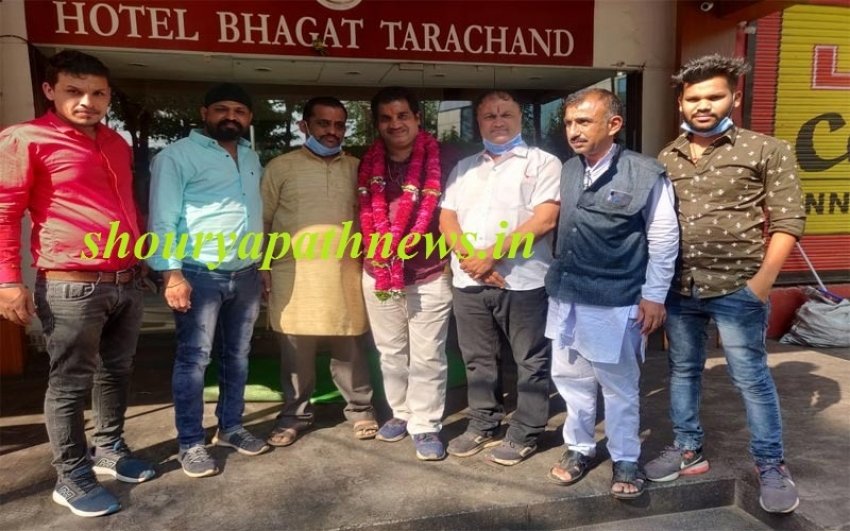जय व्यापार पेनल से उपाध्यक्ष पद पर प्रकाश सांखला तो  प्रदेश मंत्री पद पर व्यपारी एकता पैनल के अशोक राठी की जीत