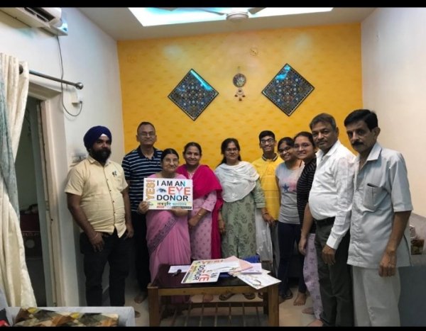 *नेत्रदान के क्षेत्र में महिलाओं ने अपना भरपूर योगदान नवदृष्टि फाउंडेशन के माध्यम से देना शुरू कर दिया*