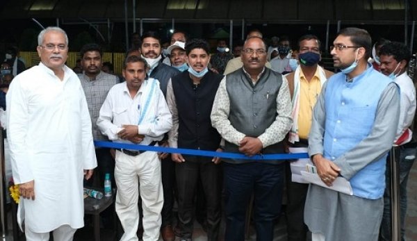 मुख्यमंत्री से भोयरा मरार समाज कल्याण समिति राजनांदगांव के पदाधिकारियों ने की सौजन्य मुलाकात