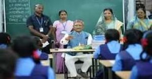शिक्षक दिवस पर विशेष लेख :नक्सलमुक्त क्षेत्रों में शिक्षा की नई भोर,छत्तीसगढ़ में नक्सलमुक्त क्षेत्रों में स्कूलों में बजने लगी घंटी