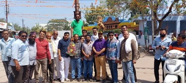 पार्षद हमीद खोखर के प्रयासों से जल्द रोशन होगा केलाबाड़ी चौक
