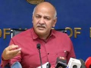 मनीष सिसोदिया की दोटूक, &#039;केंद्र सरकार की बदइंतजामी के कारण युवाओं के लिए बने सभी टीकाकरण केंद्र बंद हुए&#039;