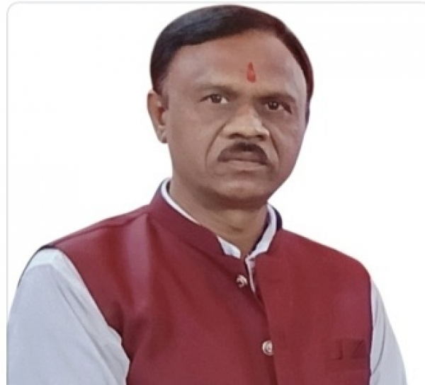 स्कूल शिक्षा विभाग में लिपिक वर्गीय पदोन्नति हेतु त्वरित कार्यवाही की मांग