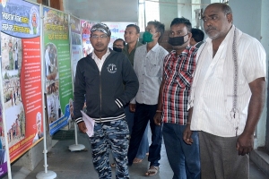 सरकार की जनकल्याणकारी योजनाओं की हुई  सराहना, बलोदा में खंड स्तरीय फोटो प्रदर्शनी आयोजित