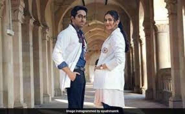 आयुष्मान खुरान और रकुल प्रीत फिल्म 'डॉक्टर जी' में साथ आएंगे नजर, ...