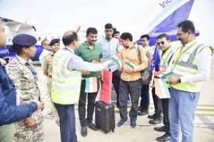 अद्र्धसैनिक बलों के जवानों के लिए जगदलपुर से  दिल्ली तक प्रारंभ हुई नि:शुल्क विमान सेवा..
