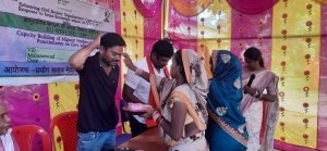 महासमुंद जिले के भालूकोना में प्रयोग सेवा समाज के कार्यक्रम में पहुँचे जिला पंचायत उपाध्यक्ष भीखम सिंह ठाकुर