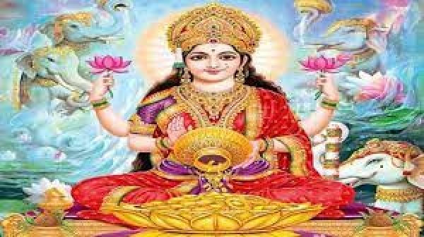 सुबह के समय भूल कर भी ना करें ये पांच काम, वरना नाराज हो सकती हैं मां लक्ष्मी, बढ़ने लगती है दरिद्रता