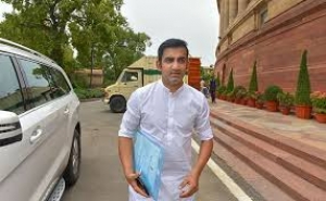 दिल्ली बॉर्डर सील करने पर भड़के गंभीर ने CM केजरीवाल को बताया 'तुगलक', बोले- अपनी नाकामी छिपाने के लिए...