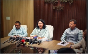 कलेक्टर श्रीमती मिश्रा ने ली विशेष गहन पुनरीक्षण, समर्थन मूल्य पर धान खरीदी कार्य सहित अन्य विषयों पर प्रेस वार्ता