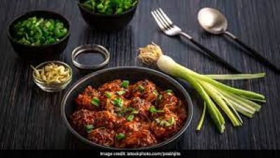 आप भी हैं अंडा खाने के शौकीन तो इस बार घर पर बनाएं Egg Manchurian, हर कोई करेगा तारीफ