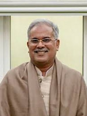 मुख्यमंत्री भूपेश बघेल ने लोगों से लाकडाउन में मिली छूट का लाभ सावधानी के साथ लेने की अपील की : थोड़ी सी लापरवाही पड़ सकती है भारी