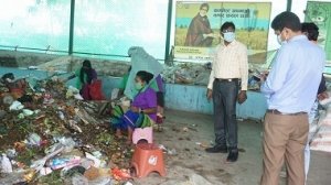 एसएलआरएम सेंटर की अव्यवस्था देख नाराज हुए आयुक्त - 1 सप्ताह के भीतर व्यवस्था सुधारने अल्टीमेटम