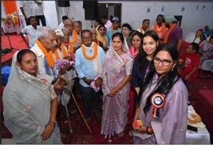 सेवा पखवाड़ा : दिव्यांगजनों के लिए सांस्कृतिक कार्यक्रम पुरस्कार वितरण, सहायक उपकरण वितरण एवं सम्मान समारोह का हुआ आयोजन