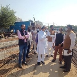गृह मंत्री श्री साहू ने दिल्ली में नवा छत्तीसगढ़ सदन के निर्माण कार्यों का किया निरीक्षण...