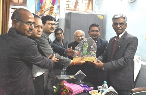 बालोद जिले में नेशनल लोक अदालत सफलतापूर्वक संपन्न ,कुल लंबित प्रकरण 2096 रखे गये थे जिसमें कुल 1923 लंबित प्रकरणों का निराकरण