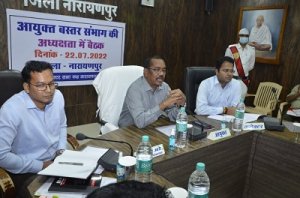 समाज की सहमति के आधार पर देवगुडी-घोटूल के मूलस्वरूप में ही किया जाएगा जीर्णोद्धार: कमिश्नर श्री श्याम धावड़े