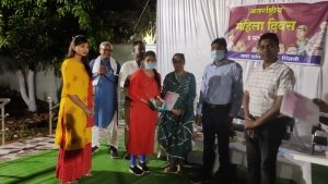 50 महिला अधिकारी-कर्मचारी सम्मानित , महिलाओं पर दोहरी जिम्मेदारी - डिप्टी कलेक्टर ज्योति
