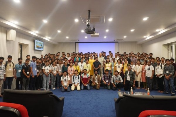 एनआईटी रायपुर में “मूल्य शिक्षा से तनाव प्रबंधन” विषय पर संगोष्ठी, आत्महत्या रोकथाम पर छात्रों को दिए व्यावहारिक सूत्र