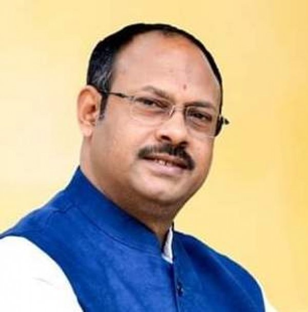 आगामी 30 जून तक चलने वाले विशेष जनसंपर्क अभियान के विभिन्न कार्यक्रमों के लिये जिला भाजपा अध्यक्ष जितेन्द्र वर्मा ने जिला स्तरीय समितियों की नियुक्तियां की