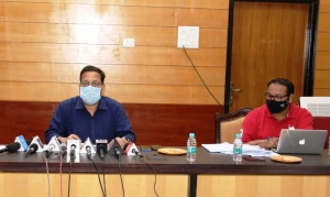 राज्य टीकाकरण अधिकारी ने कोमोरबीडिटी पीड़ितों और वरिष्ठ नागरिकों के कोरोना टीकाकरण कार्यक्रम की दी जानकारी