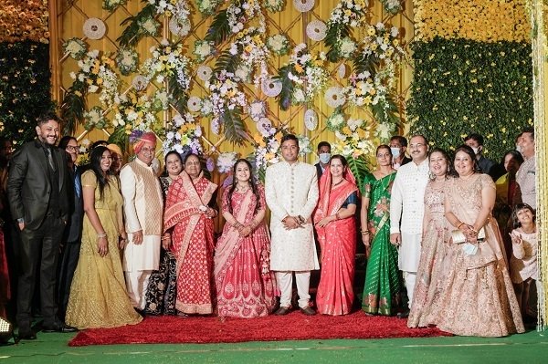 मुख्यमंत्री  के सुपुत्र चैतन्य बघेल की आज ख्याति वर्मा के साथ सगाई रस्म संपन्न हुई।