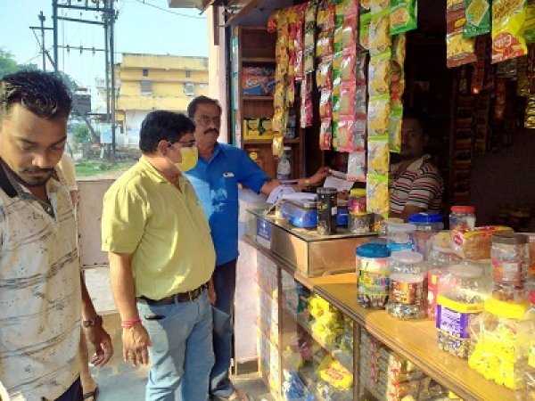 सफाई व्यवस्था ठीक नही होने पर दो सुपरवाईजरो पर कार्यवाही कटा वेतन