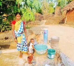 जलजीवन मिशन से करिहापहर के ग्रामीणों को पेयजल संकट से मिली राहत