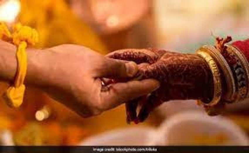 दक्षिण कोरिया की युवती ने रचाई यूपी के प्रेमी से शादी, बोलीं- "दिल की आवाज..."