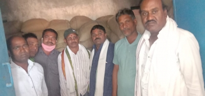 शासकीय उचित मूल्य दूकान का शुभारम्भ नवरंगपुर में ...