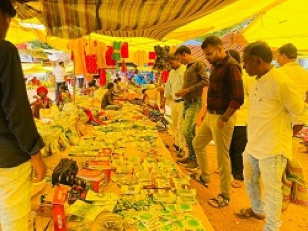 प्रतिबंधित प्लास्टिक पर प्रशासन सख्त , की गयी जब्ती की कार्यवाही