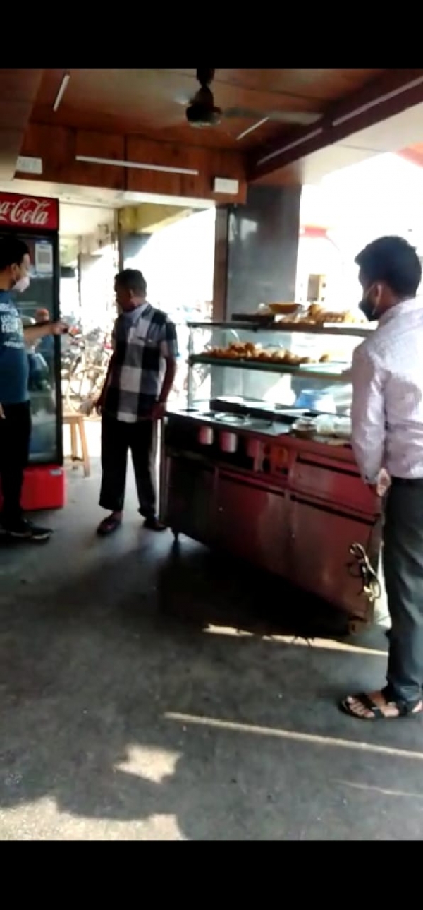 जागरुक जनता ने की मोबाईल वाट्सएप में शिकायत , अग्रवाल मिष्ठान भंडार में हुई कार्यवाही