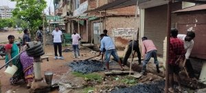 बारिश में नाला सफाई को लेकर विभिन्न क्षेत्रों का निगम आयुक्त प्रकाश सर्वे ने किया निरीक्षण, मॉर्निंग विजिट में सफाई व्यवस्था देखने पहुंचे