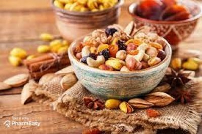 सर्दियों के मौसम में भिगोकर खाएंगे ये ड्राई फ्रूट्स, सेहत को मिलेंगे गजब के फायदे