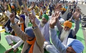 किसानों की भूख हड़ताल शुरू, केंद्र ने कहा- अगले दौर की बातचीत के लिए तय करें तारीख; 10 बड़ी बातें