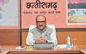 मुख्य सचिव ने मंत्रालय महानदी भवन में नवा अंजोर विजन@ 2047 मॉनिटरिंग पोर्टल की समीक्षा की