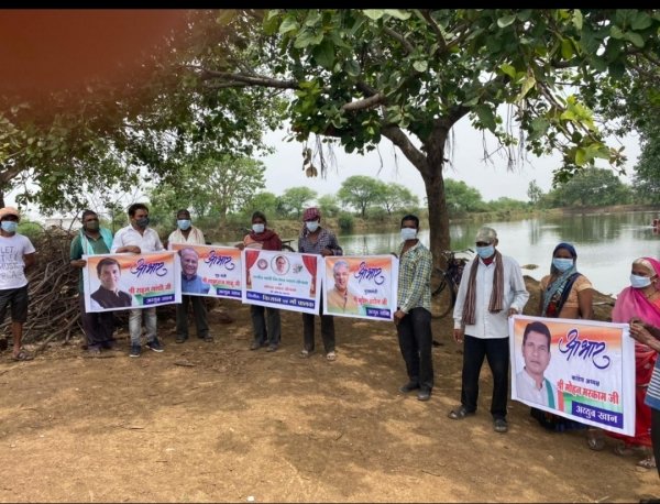 किसान ,गौपालको एवं ग्रामीणजनो ने छग.सरकार का माना आभार और कहा की भूपेश है तों भरोसा है -अय्युब खान