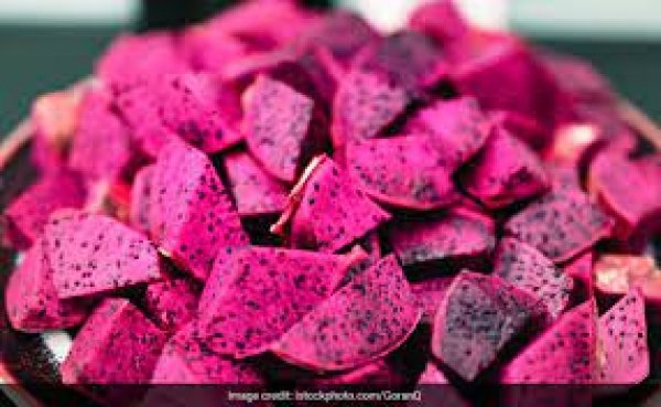 Blood Sugar को कम कर सकता है गुलाबी रंग का यह फल, डायबिटीज के मरीज बना सकते हैं डाइट का हिस्सा 