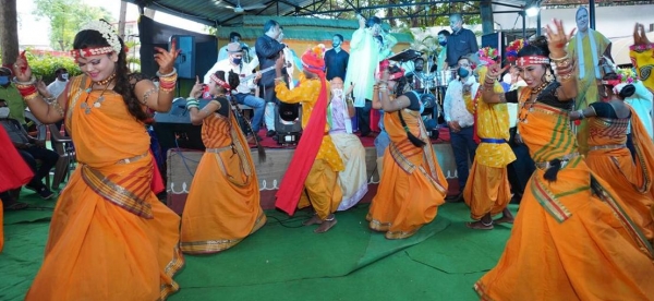 मुख्यमंत्री निवास में &lsquo;पोरा-तीजा&lsquo; तिहार की धूम : छत्तीसगढ़िया रंग में रंगा मुख्यमंत्री निवास