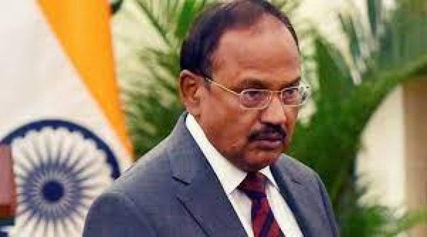 NSA अजीत डोभाल के बंगले में गाड़ी लेकर घुसने पर शख्स हिरासत में