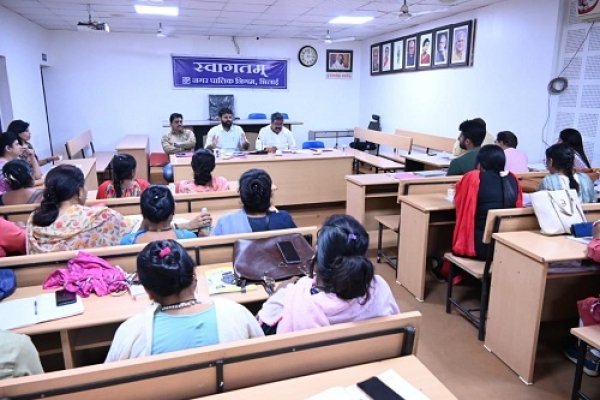 मदर्स मार्केट में दिखेगा विभिन्न उत्पादों का संग्रह-महापौर नीरज पाल
