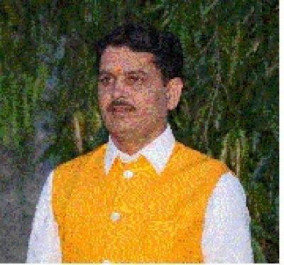 बाबा और भूपेश के बीच यह कैसा खेल- विकास दीवान