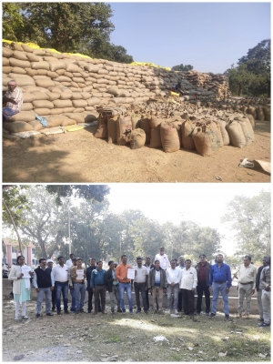 धान उठाव के अभाव में 1 दिसंबर से होगी धान खरीदी बंद -संघ ने कलेक्टर को सौंपा ज्ञापन