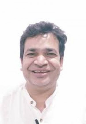 कांग्रेस प्रत्याशी जोहन सिन्हा के चुनाव कार्यालय का शुभारंभ किया कांग्रेस अध्यक्ष मुकेश चन्द्राकर ने