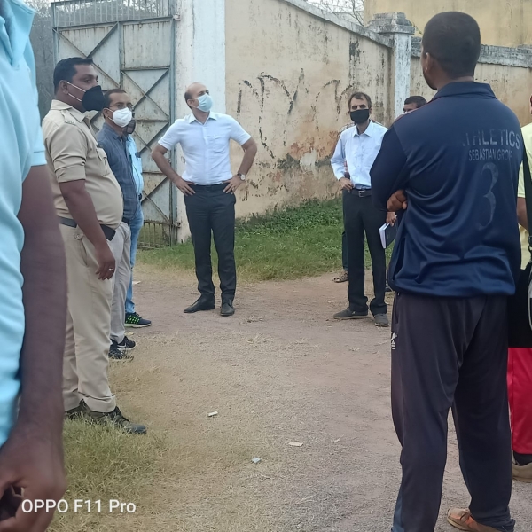 रविशंकर स्टेडियम का होगा कायाकल्प निरीक्षण करने पहुंचे कलेक्टर भूरे