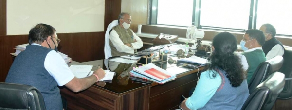 गृह मंत्री ने की अपराध अनुसंधान विभाग के कार्यों की समीक्षा : प्रकरणों के निराकरण में तेजी लाने दिए निर्देश
